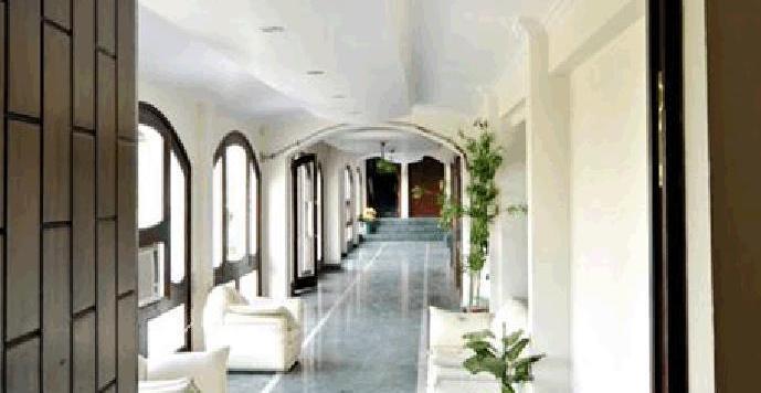 Gajraula Haveli Resort Exterior photo